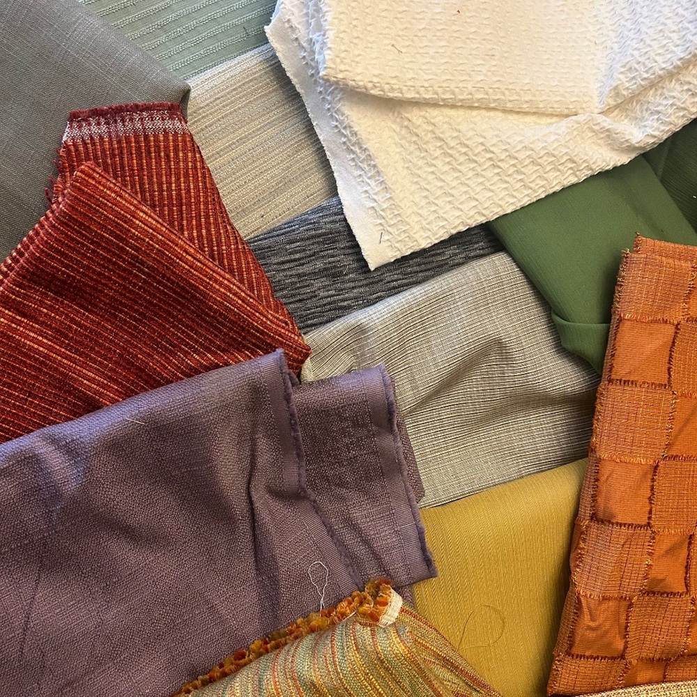 LOT Assorted Fabric Swatches in Various Colors, 1 pound bundle